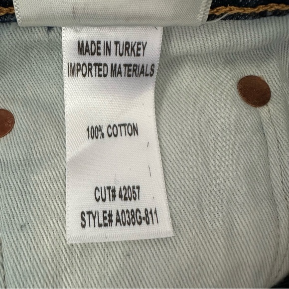 AGOLDE Jaden High Rise Cut Off Shorts Destroyed & Studded size 28 - Picture 9 of 9